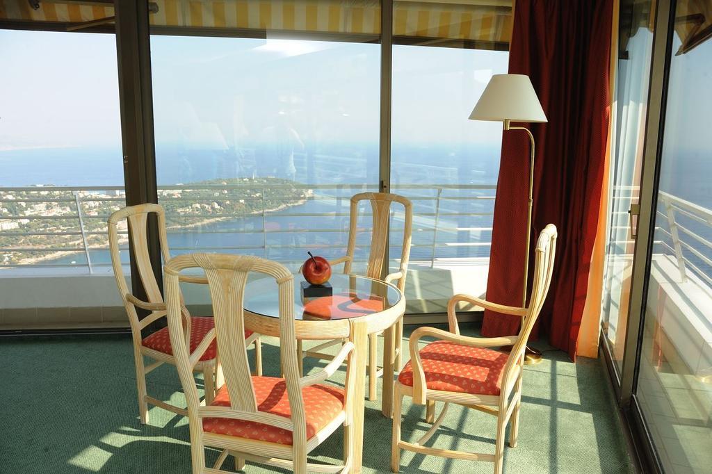 Vista Palace Hotel&Beach Resort - Monte Carlo View Rocabruna Habitación foto